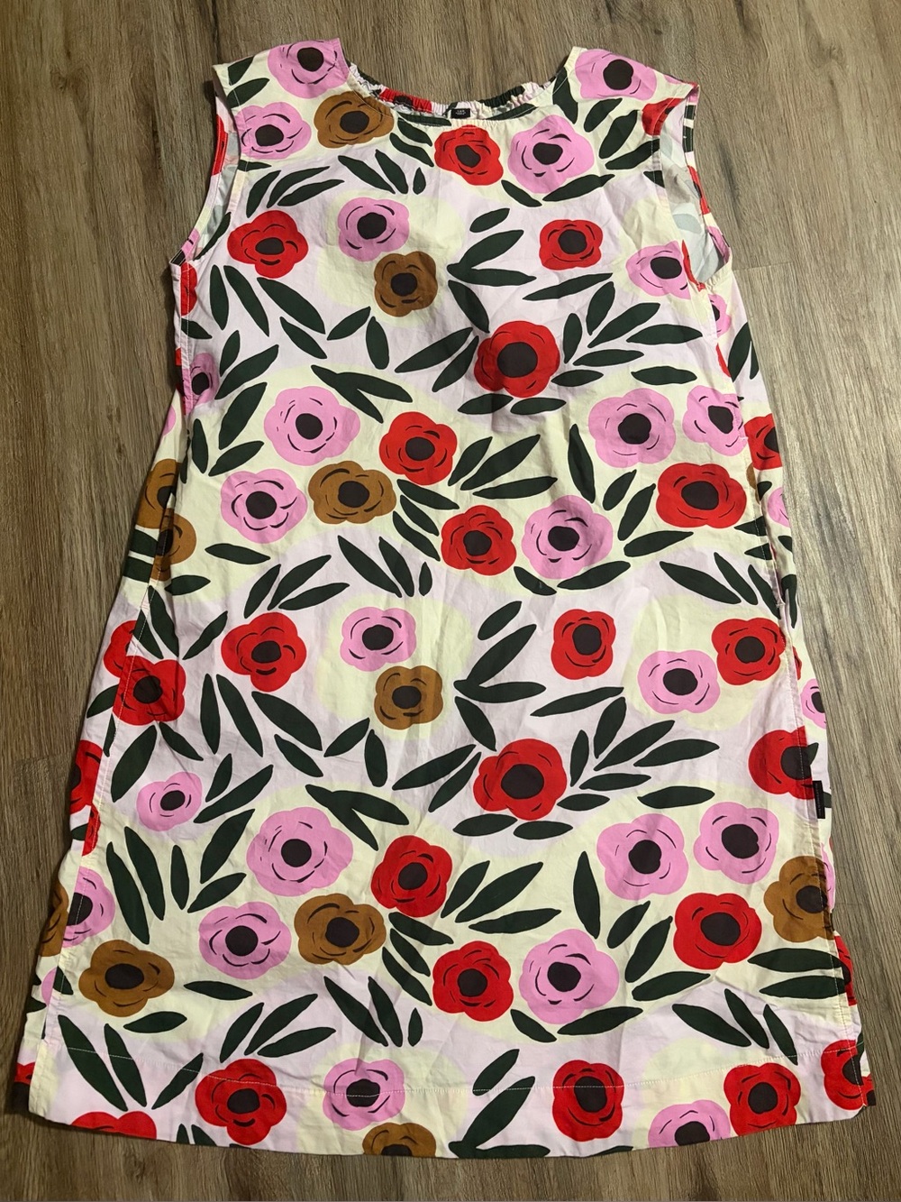 Floral Sleeveless Dress - Brand Unknown -
Size 140 (US Size 8-10)